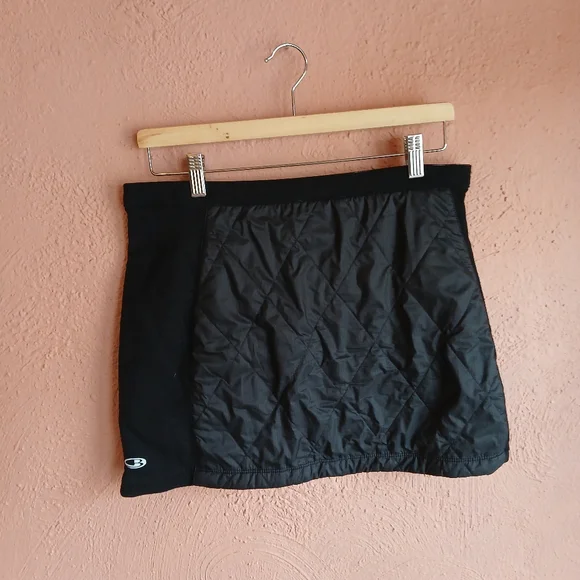 Icebreaker MerinoLOFT Merino Wool Helix insulated mini skirt size M - Picture 2 of 11